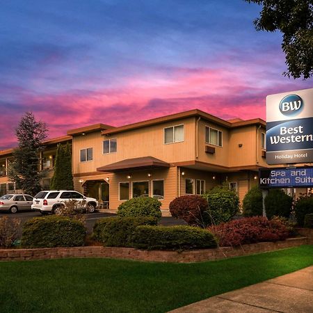 Best Western Holiday Hotel Кус Бей Екстериор снимка