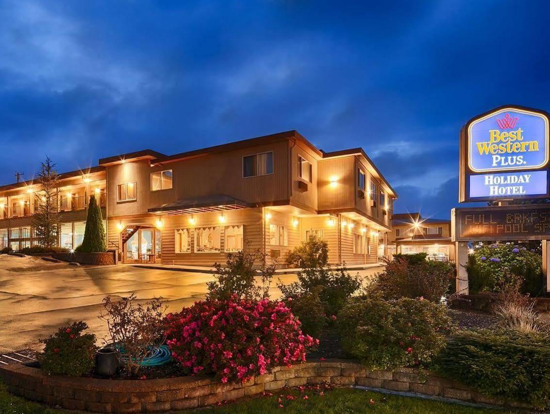 Best Western Holiday Hotel Кус Бей Екстериор снимка